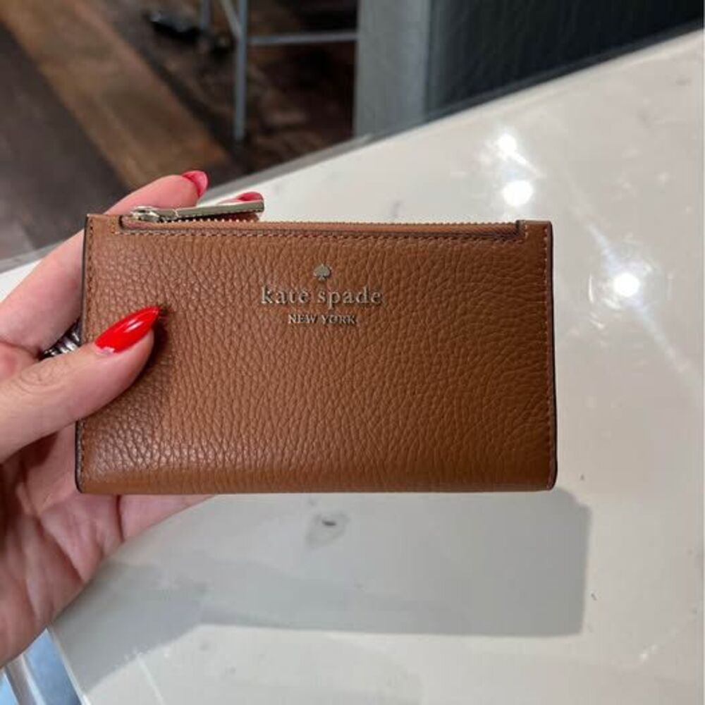 Kate Spade Slim Bifold Wallet-Warm Gingerbread Color-Brand New